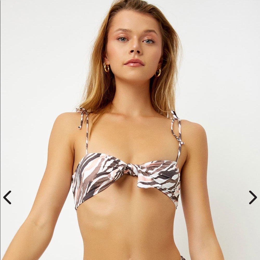 Frankie’s Bikinis Kami Top in Tiger